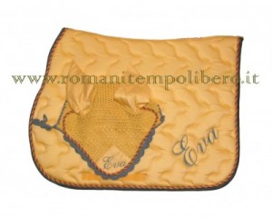 Ricamo su cuffietta -Selleria Romani tempo libero - Selleriainternet.it